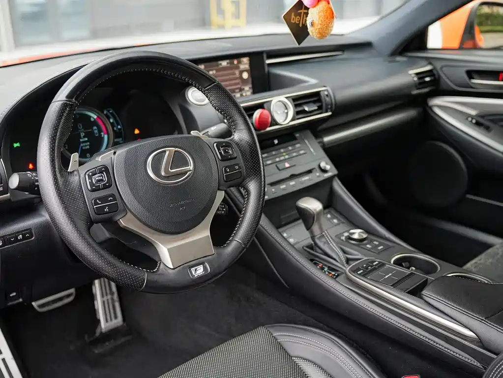 Lexus RC — фотографии объявления, Фото 13