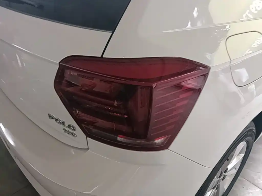 Volkswagen Polo — миниатюра 8