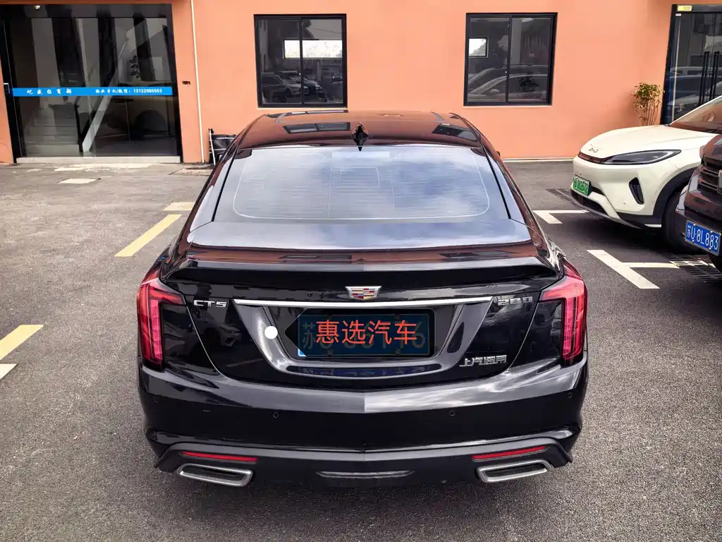 CADILLAC CT5