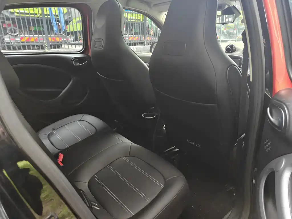smart Smart Forfour — миниатюра 13