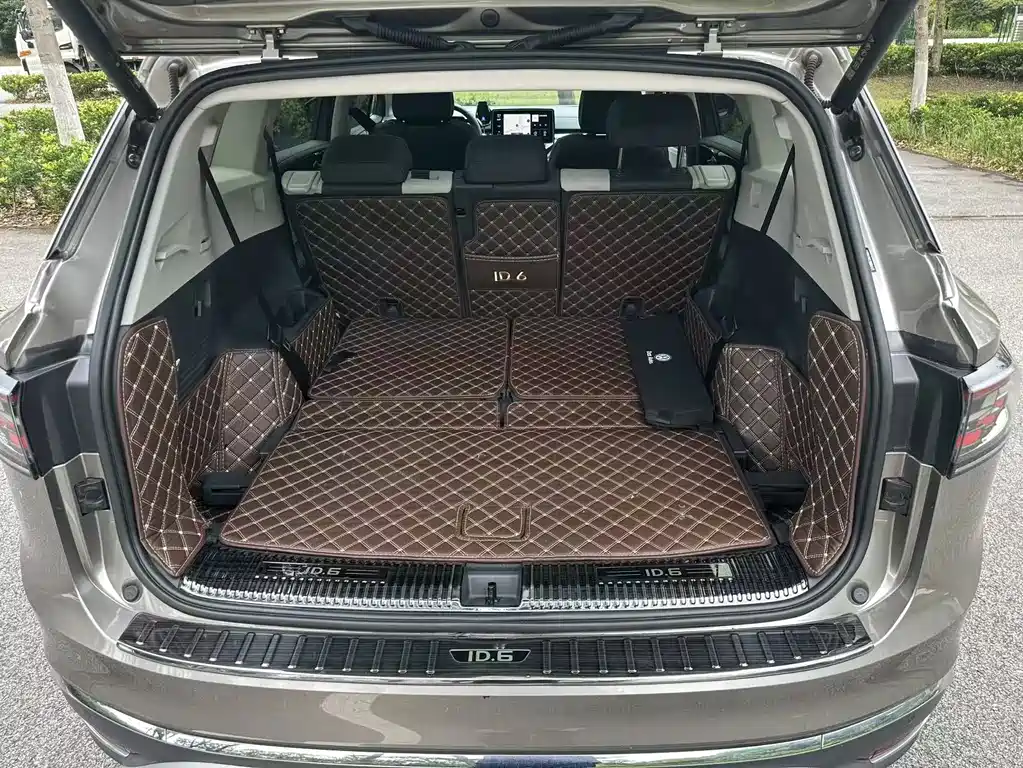Volkswagen ID.6 Crozz — миниатюра 11