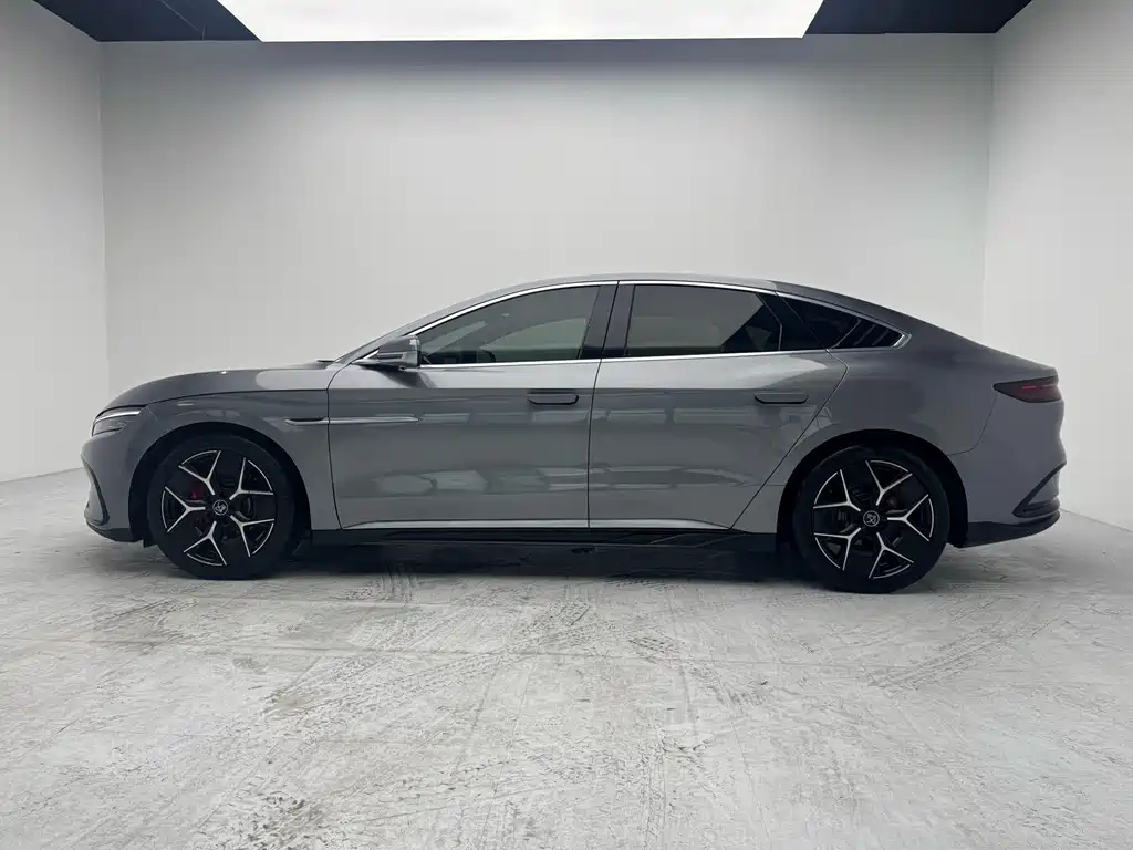BYD Han — миниатюра 3