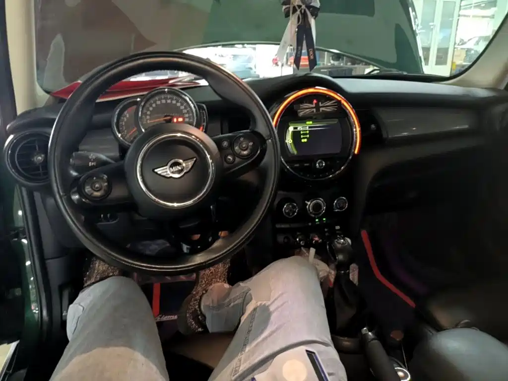 MINI Mini — миниатюра 10
