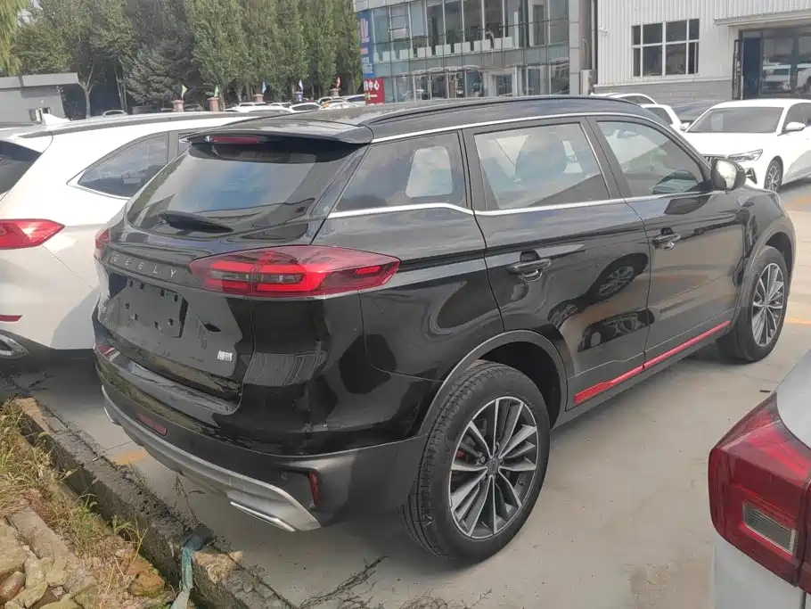 Geely Boyue — миниатюра 3