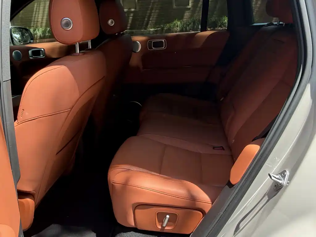 Li Auto Li L6 — миниатюра 8