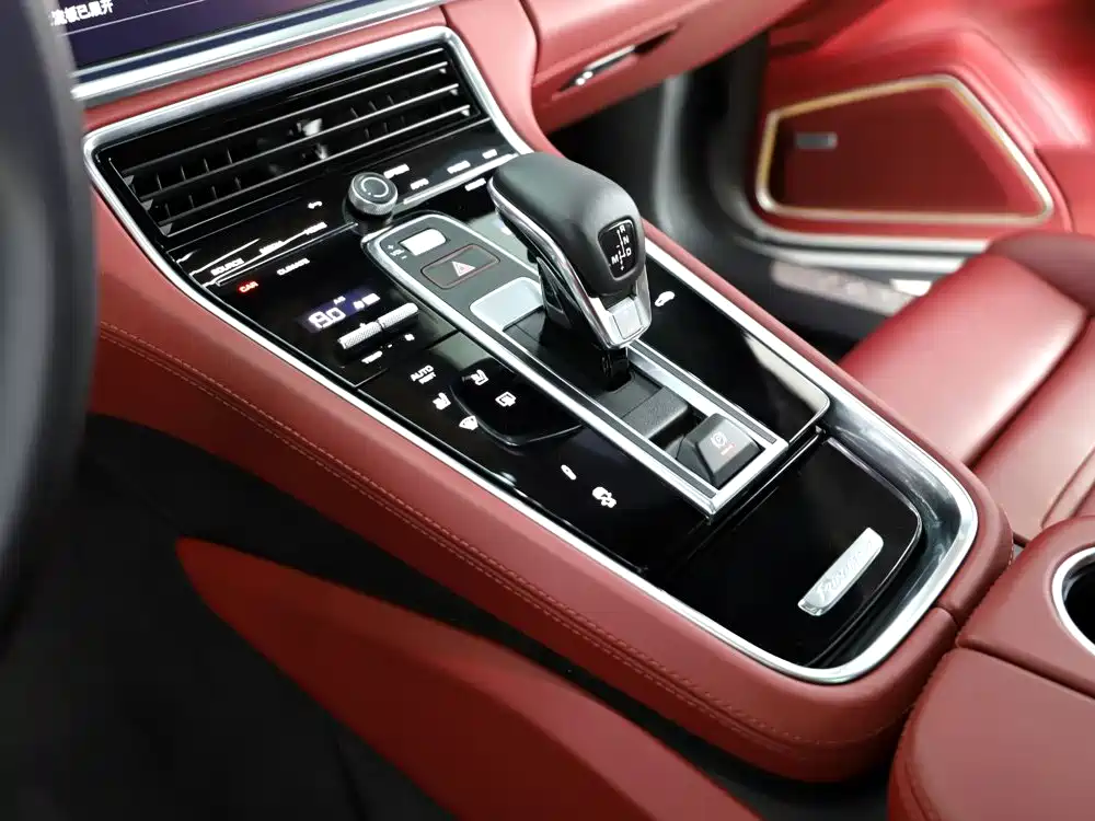 Porsche Panamera — миниатюра 7