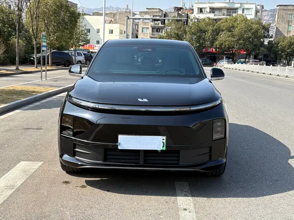 Li Auto IDEAL L6