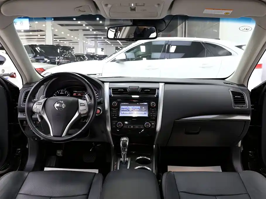 Nissan Altima 2015 2.5L XV-VIP