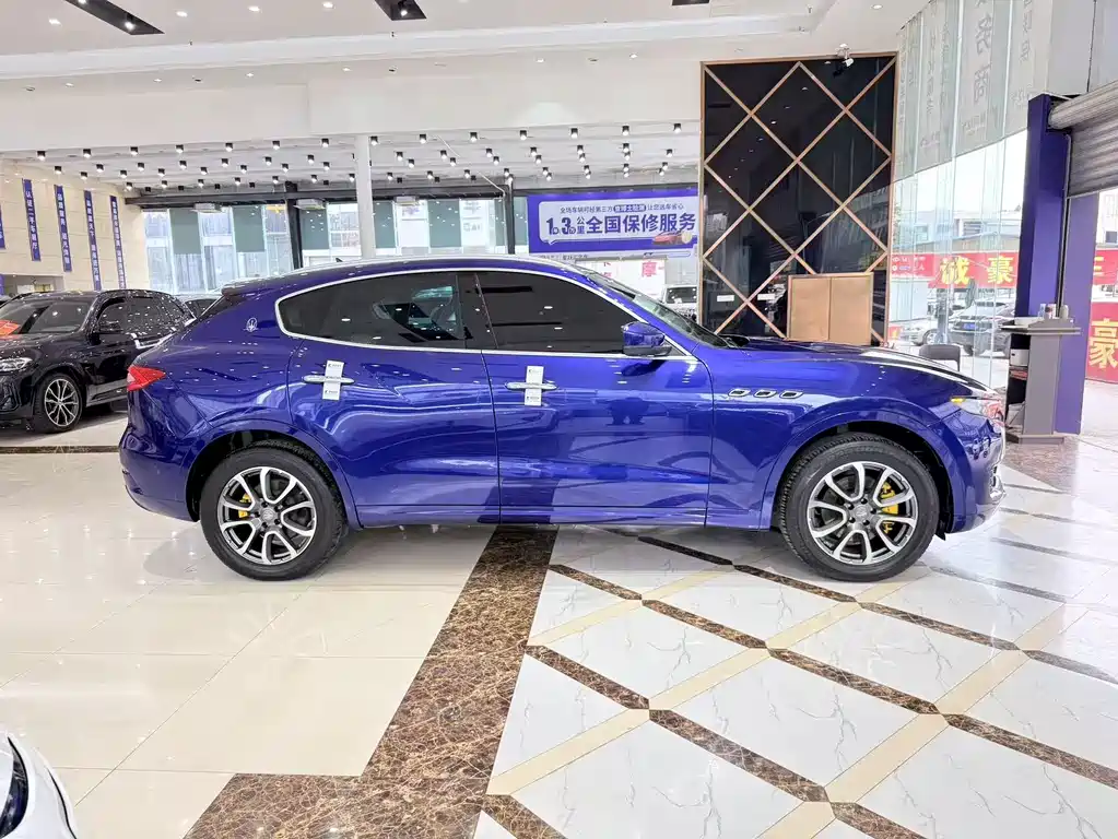MASERATI LEVANTE