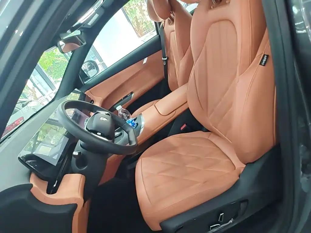 Changan Changan CS75PLUS — миниатюра 15