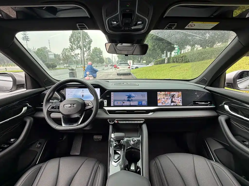 Geely Xingyue L — миниатюра 13