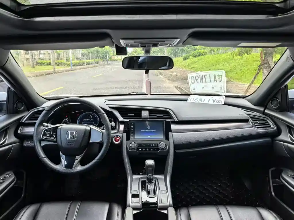 Honda Civic — миниатюра 5