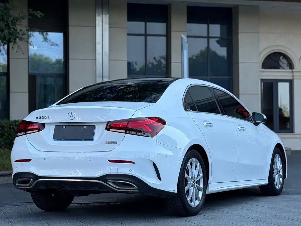 Mercedes-Benz A-Class A 2019 A 200 L Sport