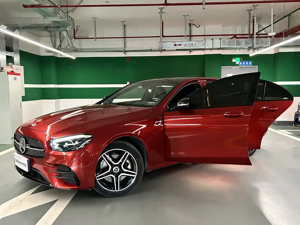 MERCEDES-BENZ E CLASS