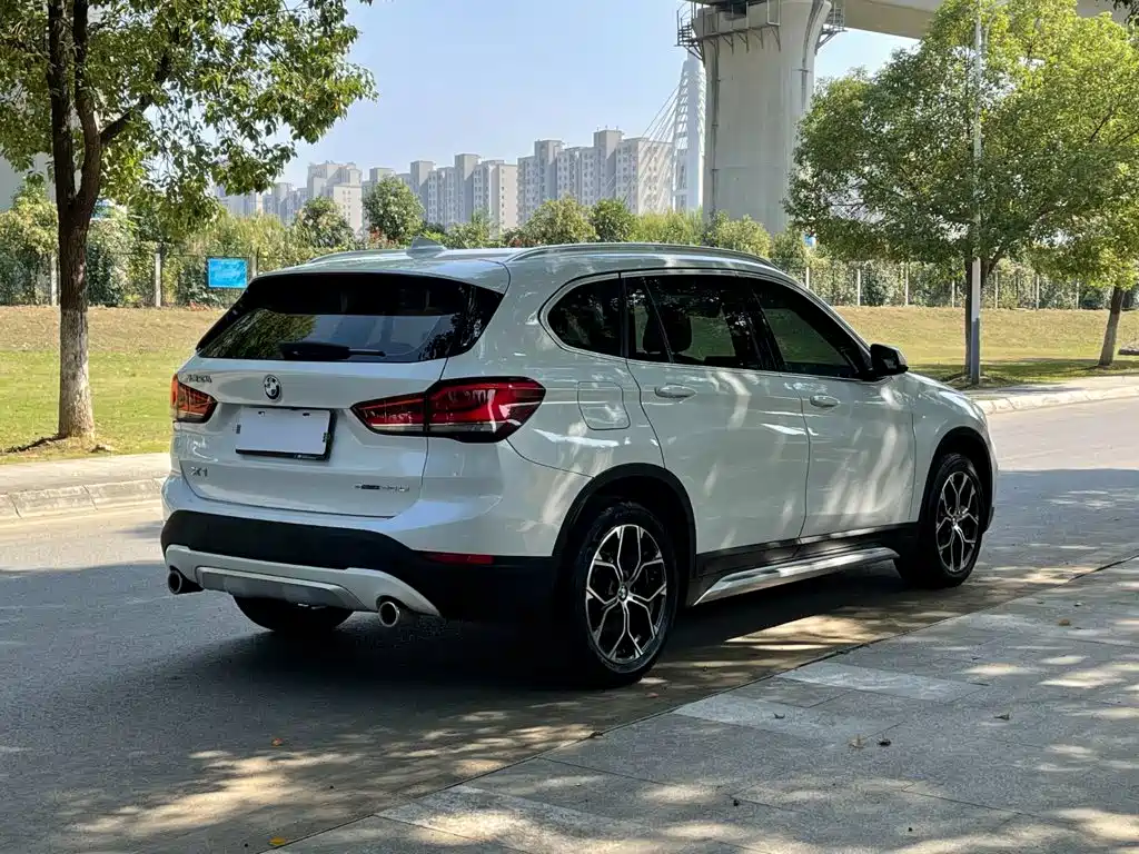 BMW X1 — миниатюра 8