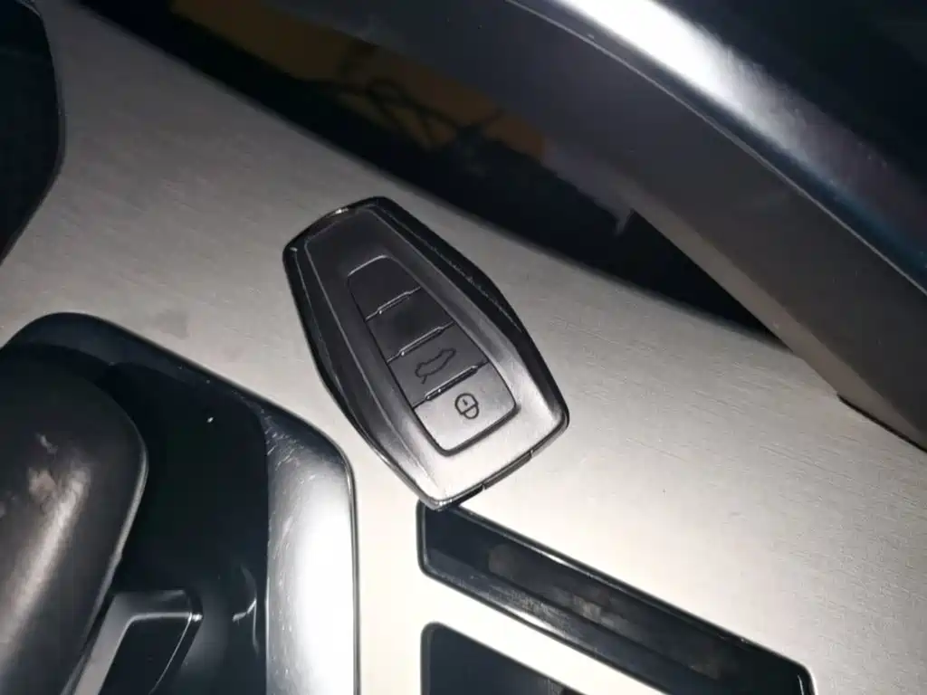 Geely Binyue — миниатюра 9