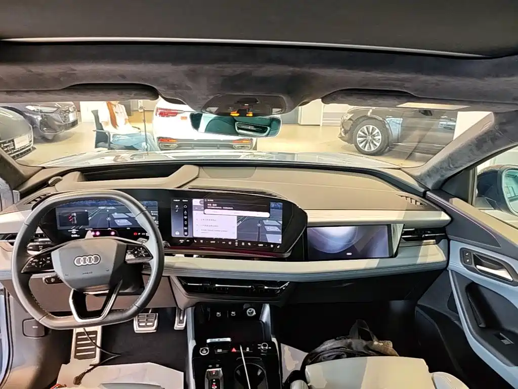 Audi Q6L e-tron