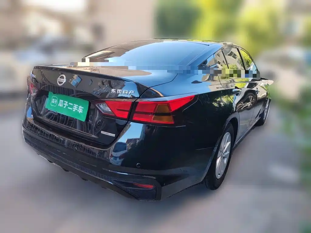 Nissan Teana — миниатюра 6