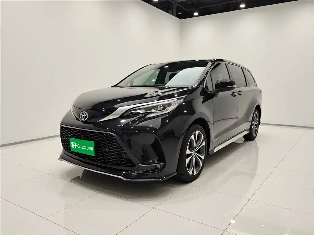 Toyota Granvia 2024
