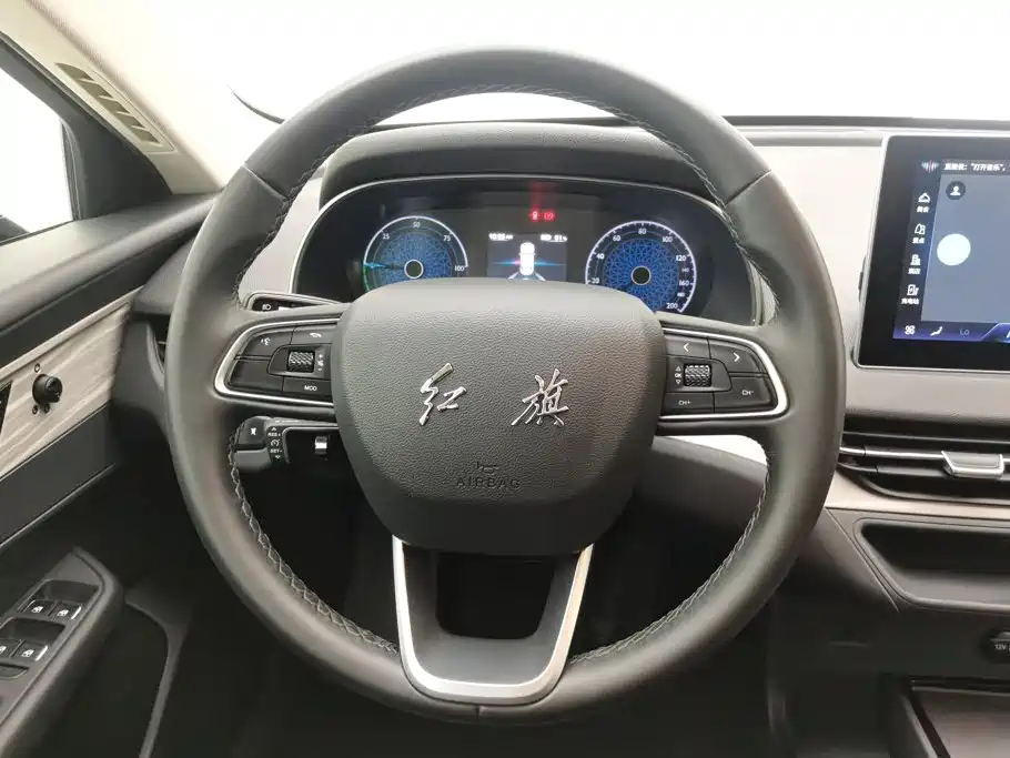 Hongqi Hongqi E-QM5 — миниатюра 15