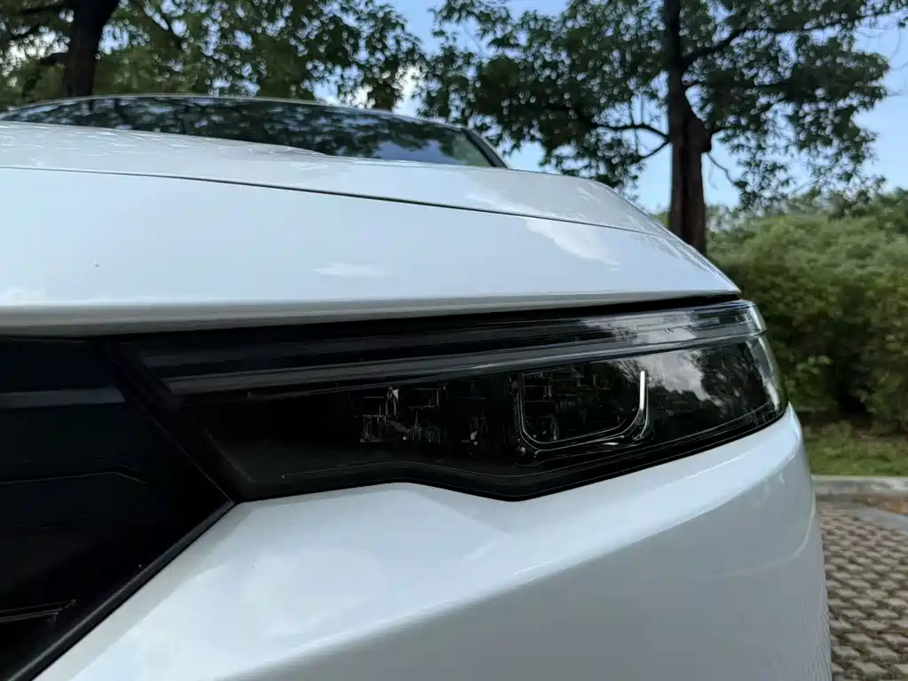 Honda Integra 240TURBO CVT Night Vision · Tech Edition, фото 4
