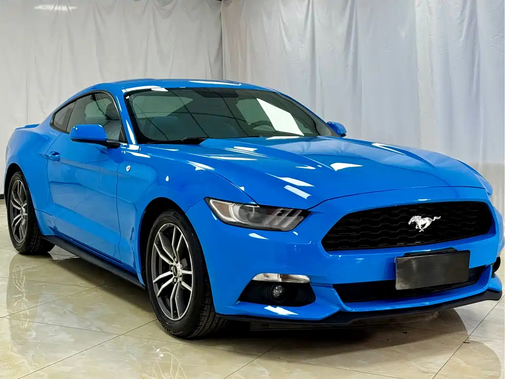 Ford Mustang 2.3T Performance Edition, фото 3