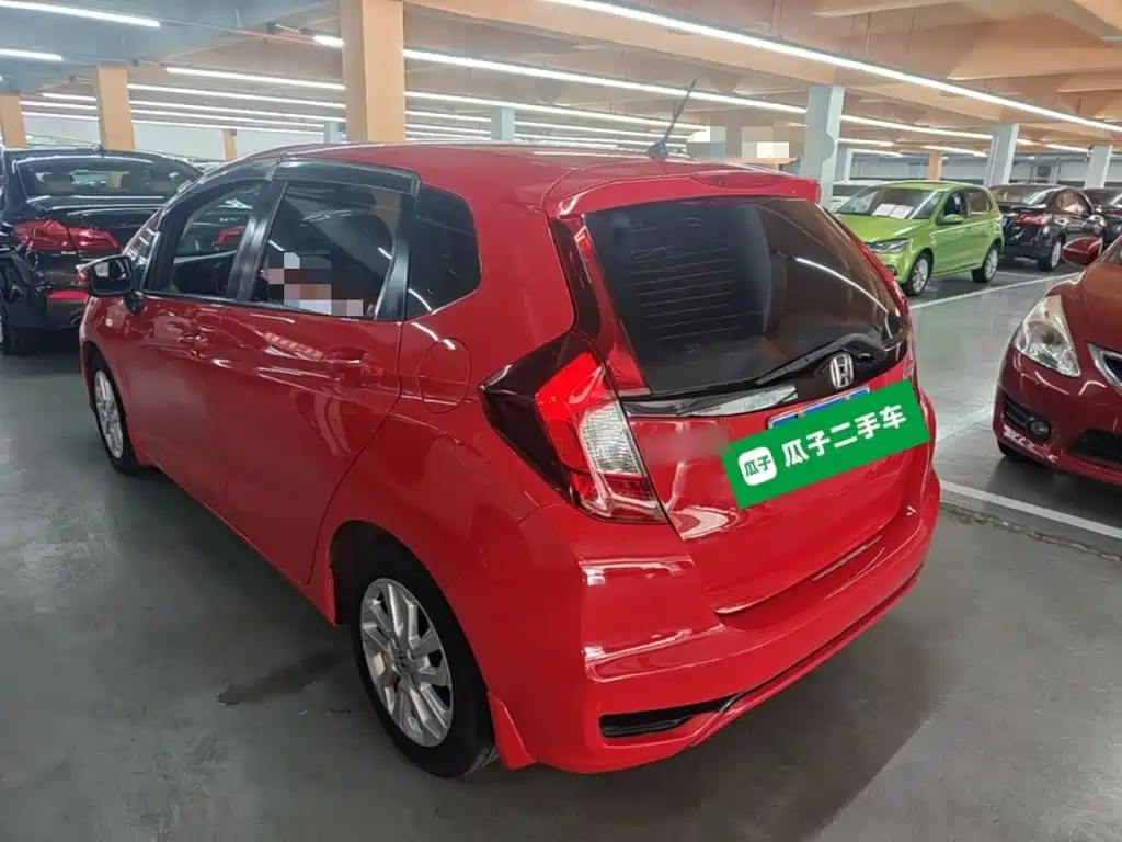 Honda Fit — миниатюра 5