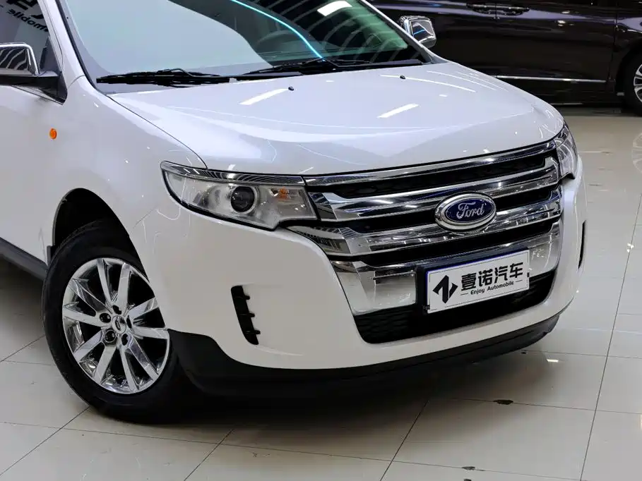 Ford Edge (Import) — миниатюра 11