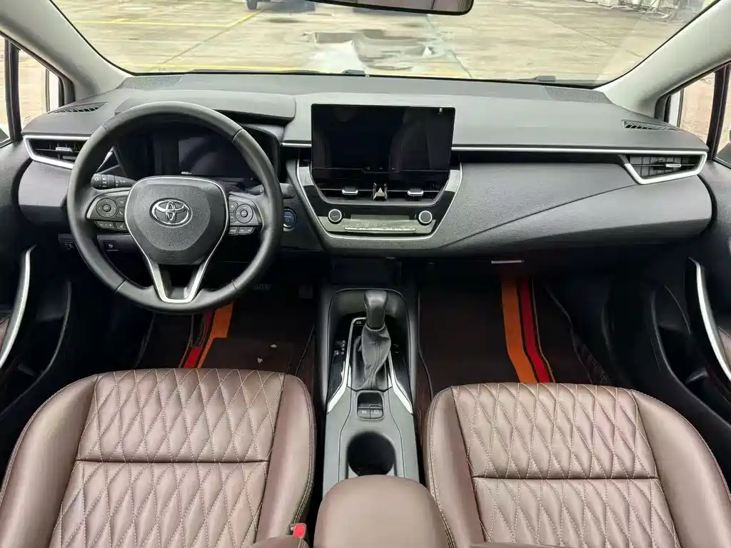 Toyota Corolla — миниатюра 5