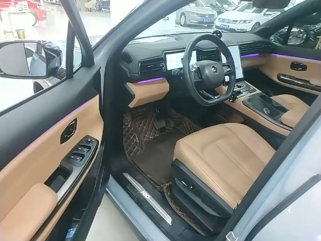 NIO ES6 — миниатюра 16