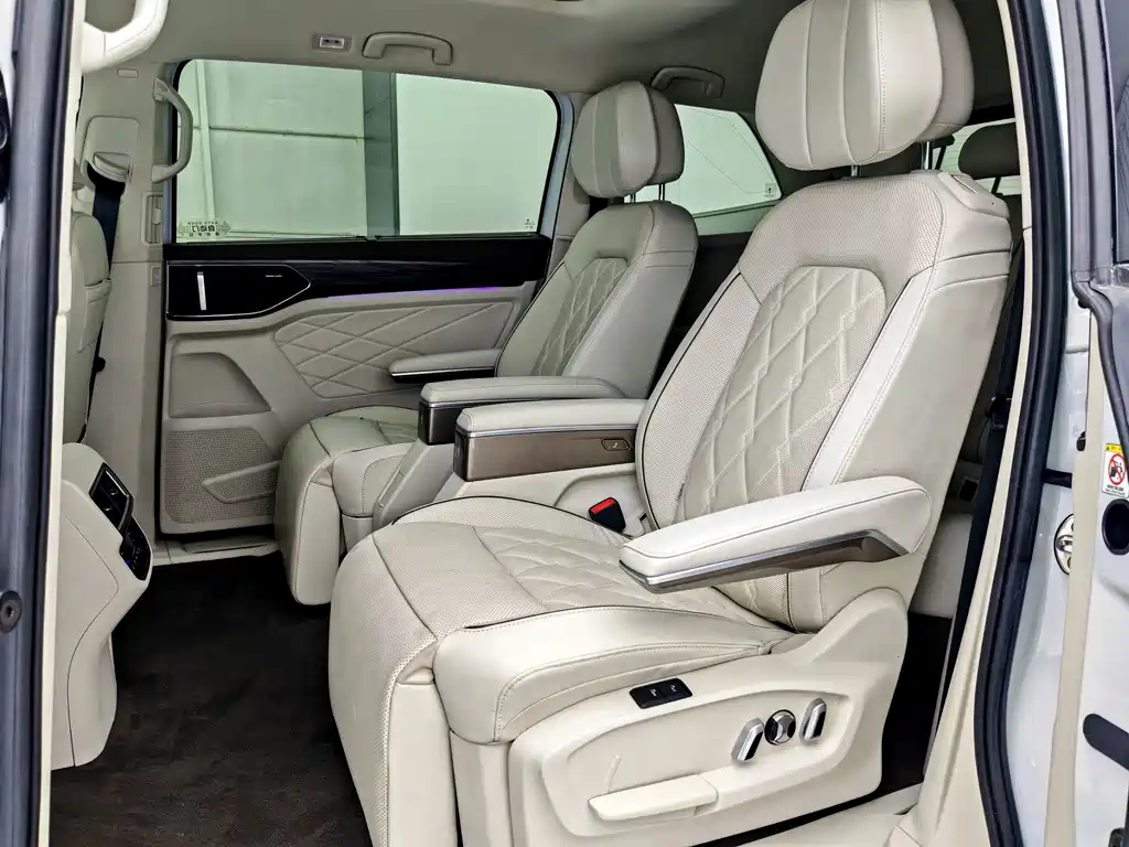 Volkswagen Viloran — миниатюра 6