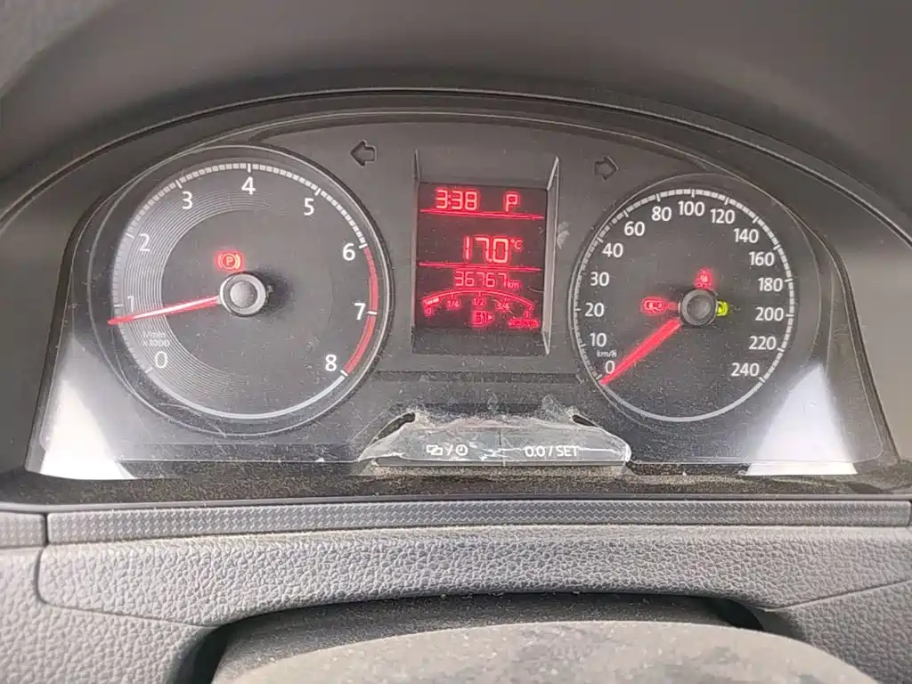 Volkswagen Santana — миниатюра 12