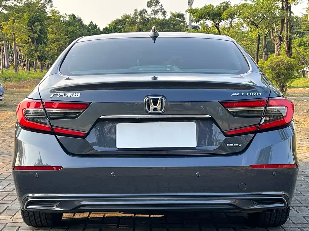 Honda Accord — миниатюра 10