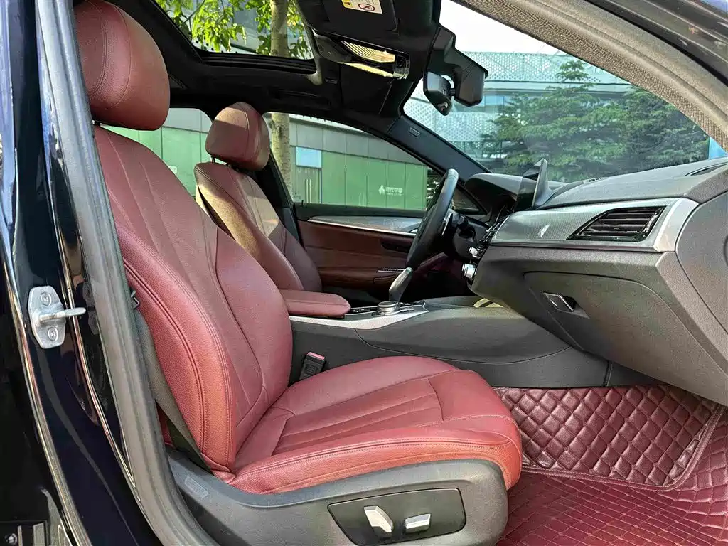 BMW 5 Series — миниатюра 6
