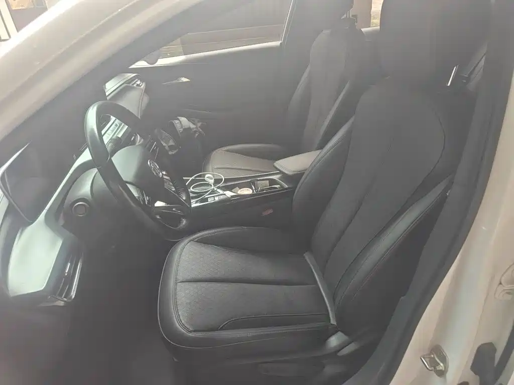 Buick Verano — миниатюра 8