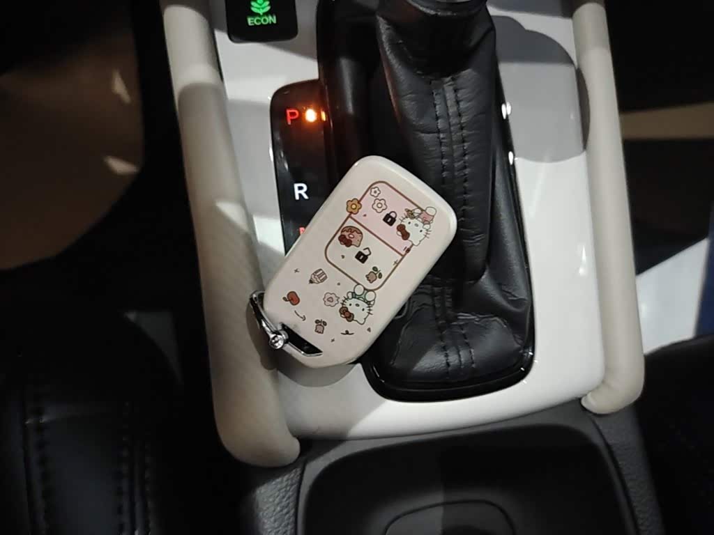 Honda Life 1.5 л 2021 г. Белый, пробег 13400 км
