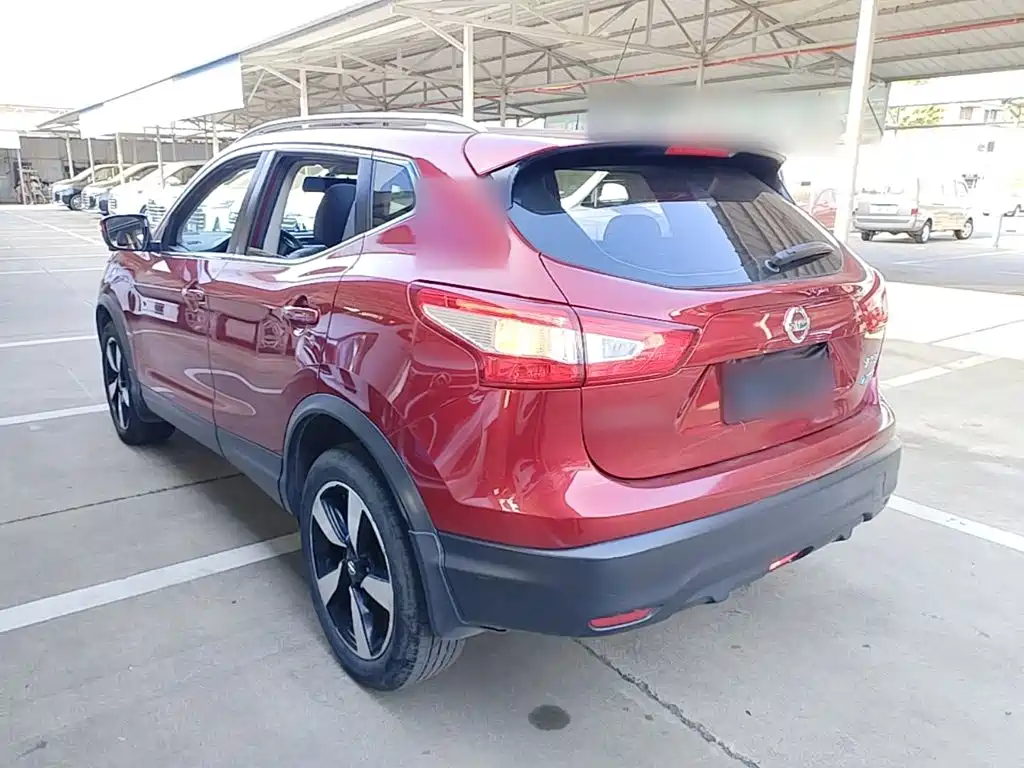 Nissan Qashqai — миниатюра 5