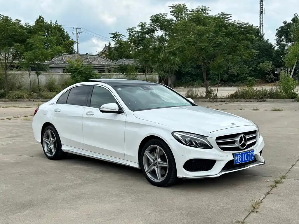 Mercedes-Benz C-Class — миниатюра 3
