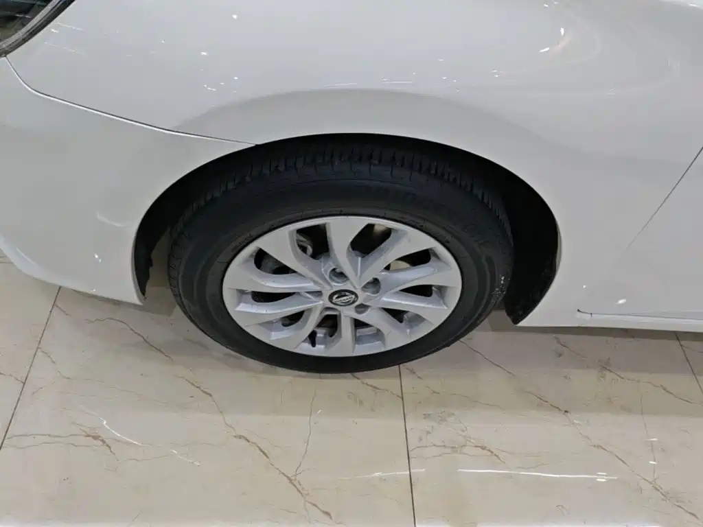 Nissan Sylphy — миниатюра 23