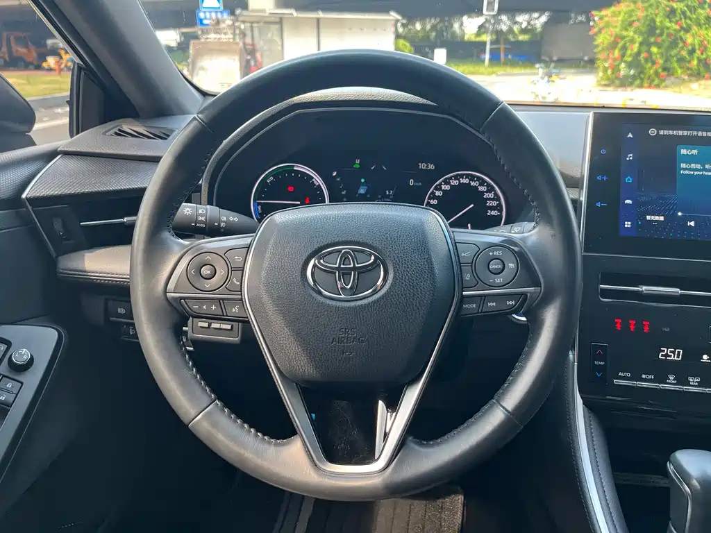 Toyota Avalon — миниатюра 15
