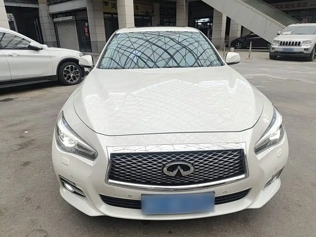 Infiniti Q50L — миниатюра 3