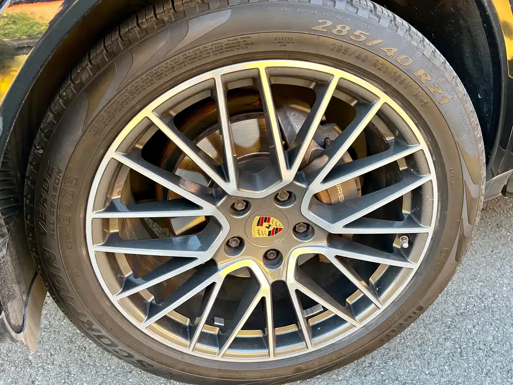 Porsche Cayenne — миниатюра 14