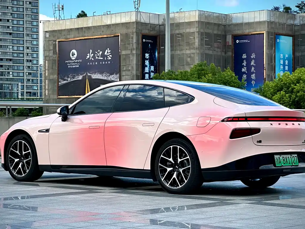 XPeng P7 — миниатюра 5