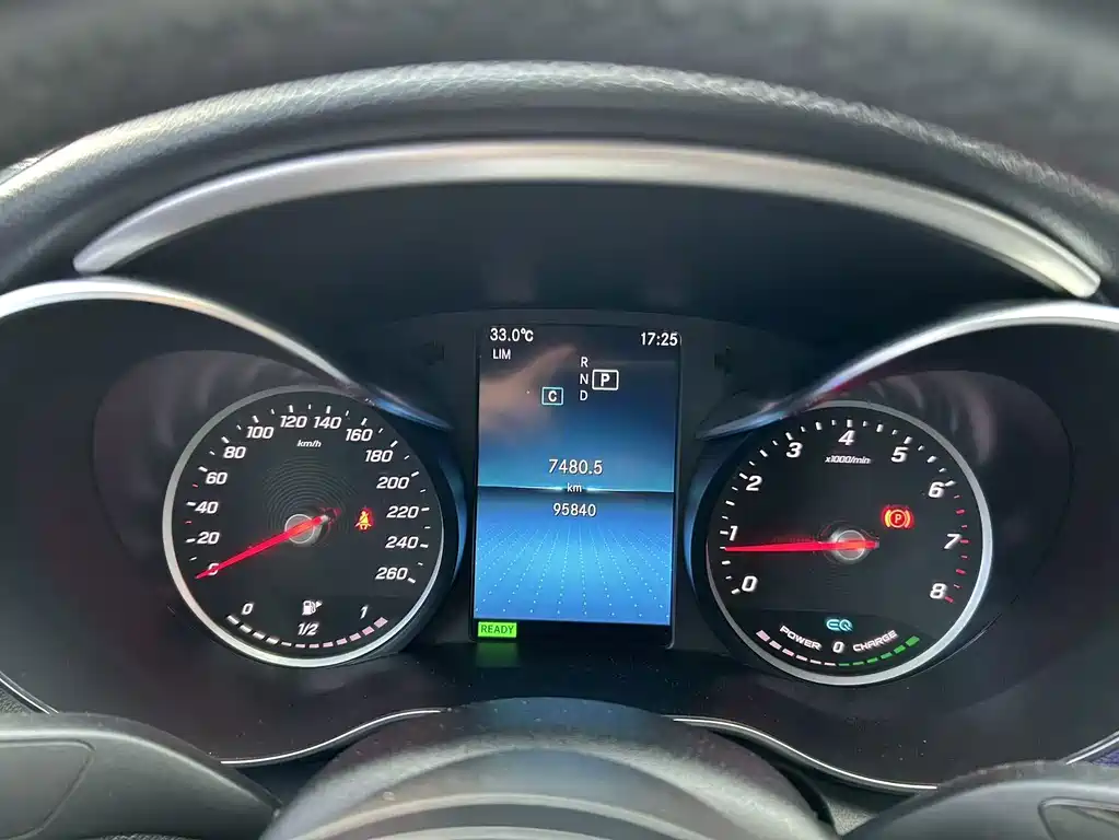 Mercedes-Benz C-Class — миниатюра 17