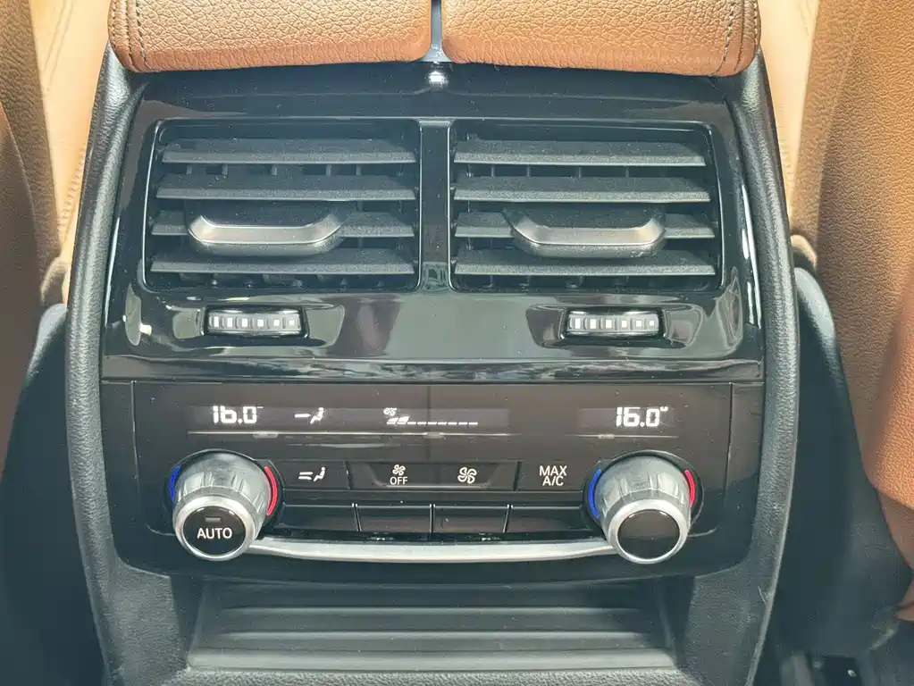 BMW 6 Series GT — миниатюра 14