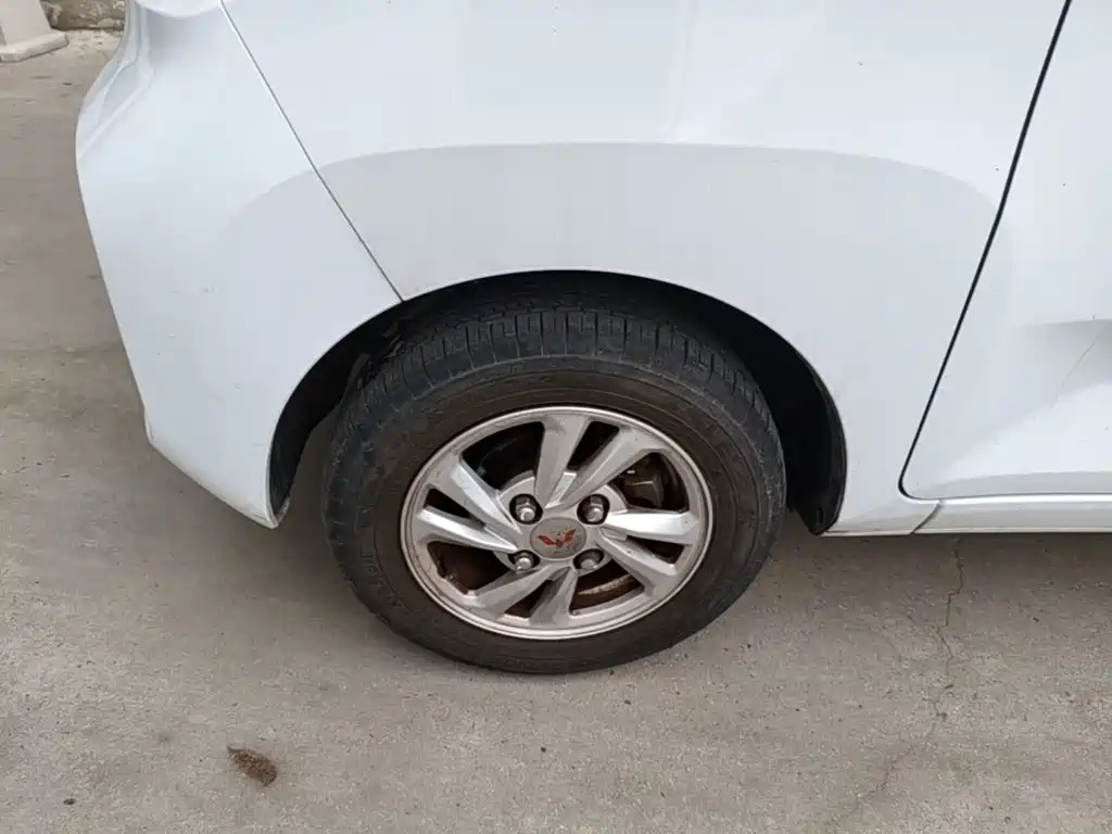 Wuling MINIEV — миниатюра 23