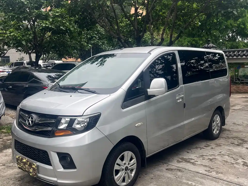 JAC Refine Refine M3 2015