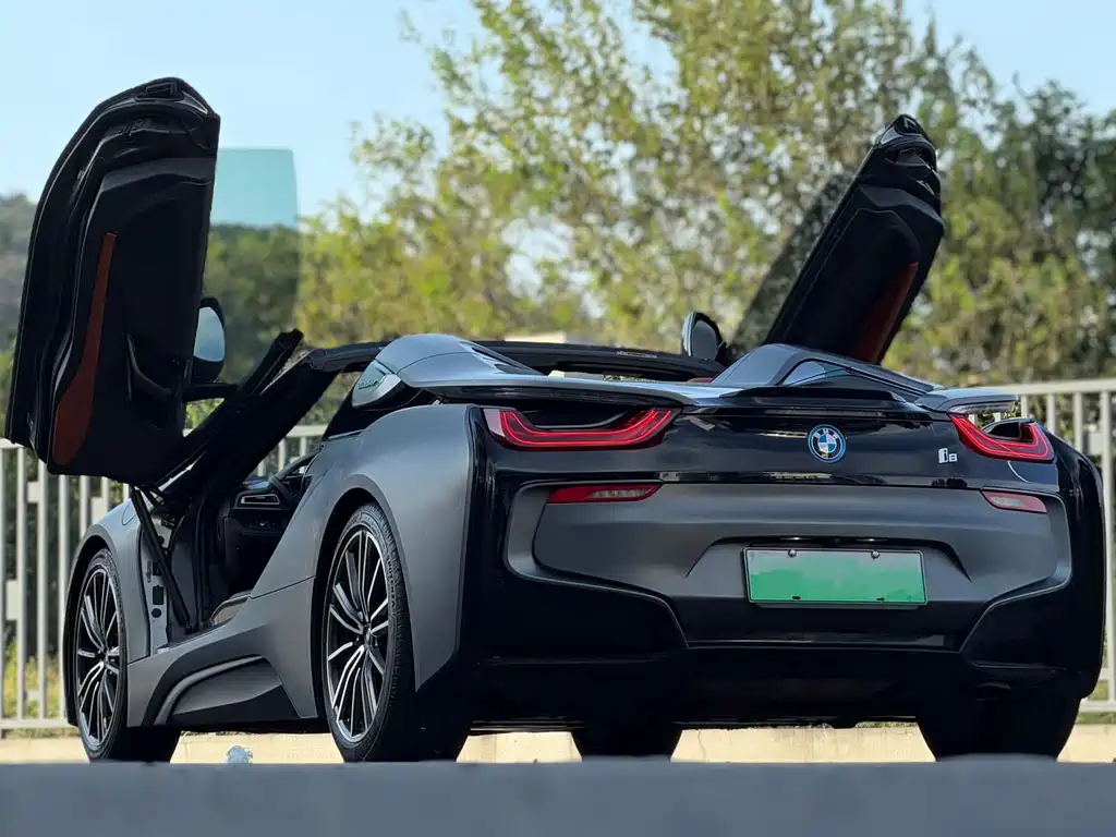 BMW i8 — миниатюра 4