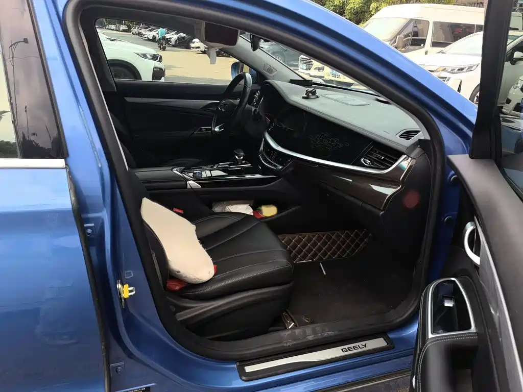 Geely Borui Hybrid — миниатюра 20