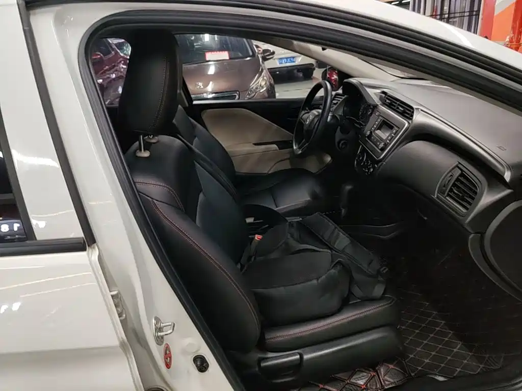 Honda City — миниатюра 25